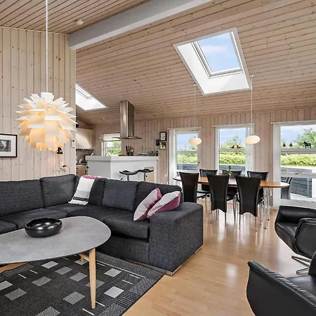 Cozy In With Wifi 펜션 Tarm