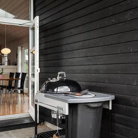Holiday home Cozy In With Wifi Tarm